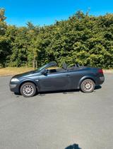 Renault Megane II Automatik Cabrio - Renault Megane mit Benzin-Antrieb: Cabrio, Automatik