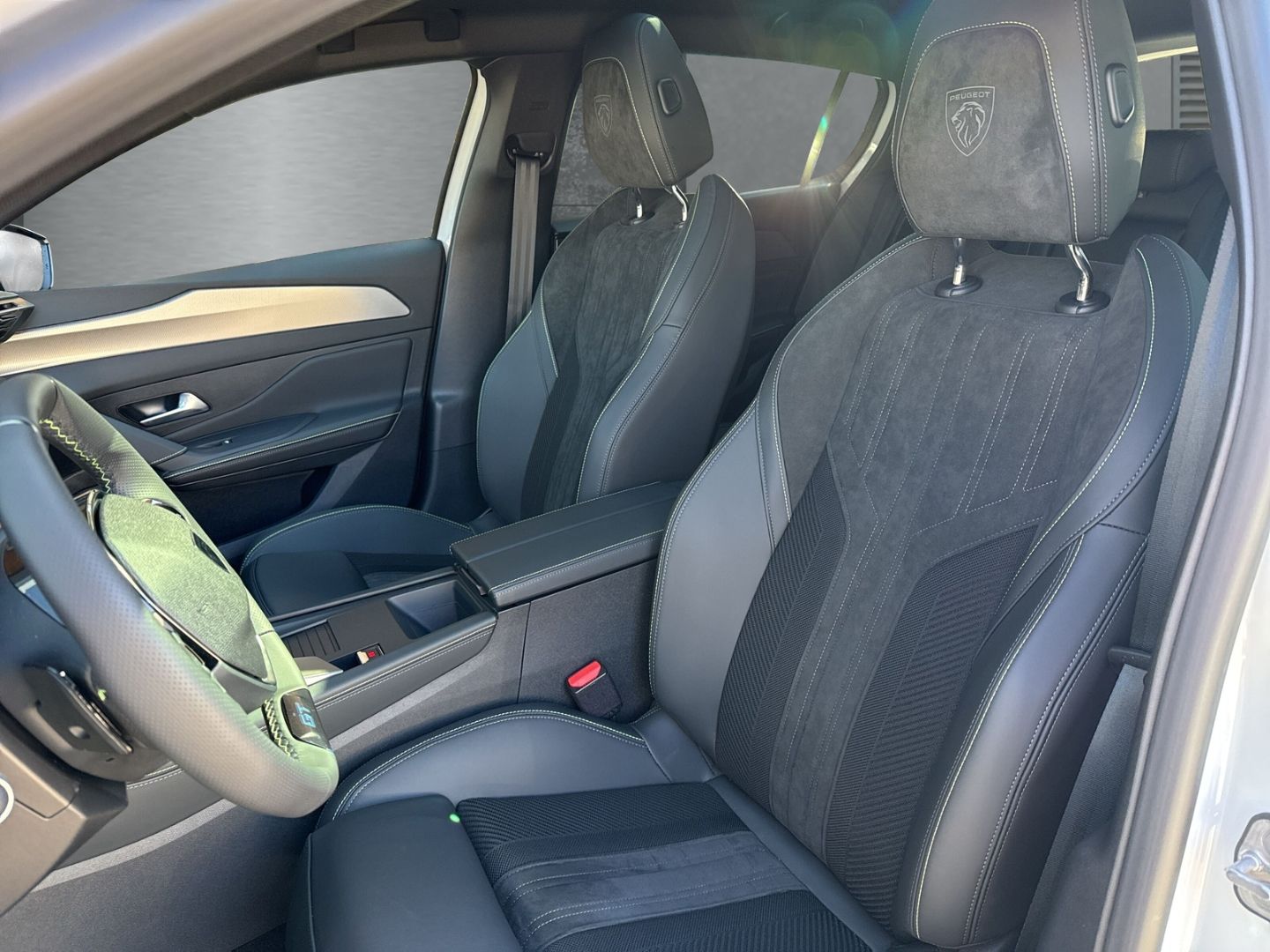 Peugeot 308 - Bild 8