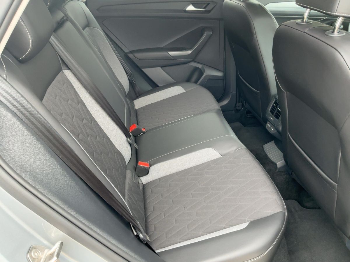 Volkswagen T-Roc - Bild 13