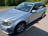Mercedes-Benz C 250 CDI T AVANTGARDE Autom. AVANTGARDE - Mercedes-Benz C 250: Cdi