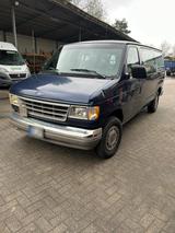 Ford E150 V8 Econoline US Van - Ford Econoline: Van
