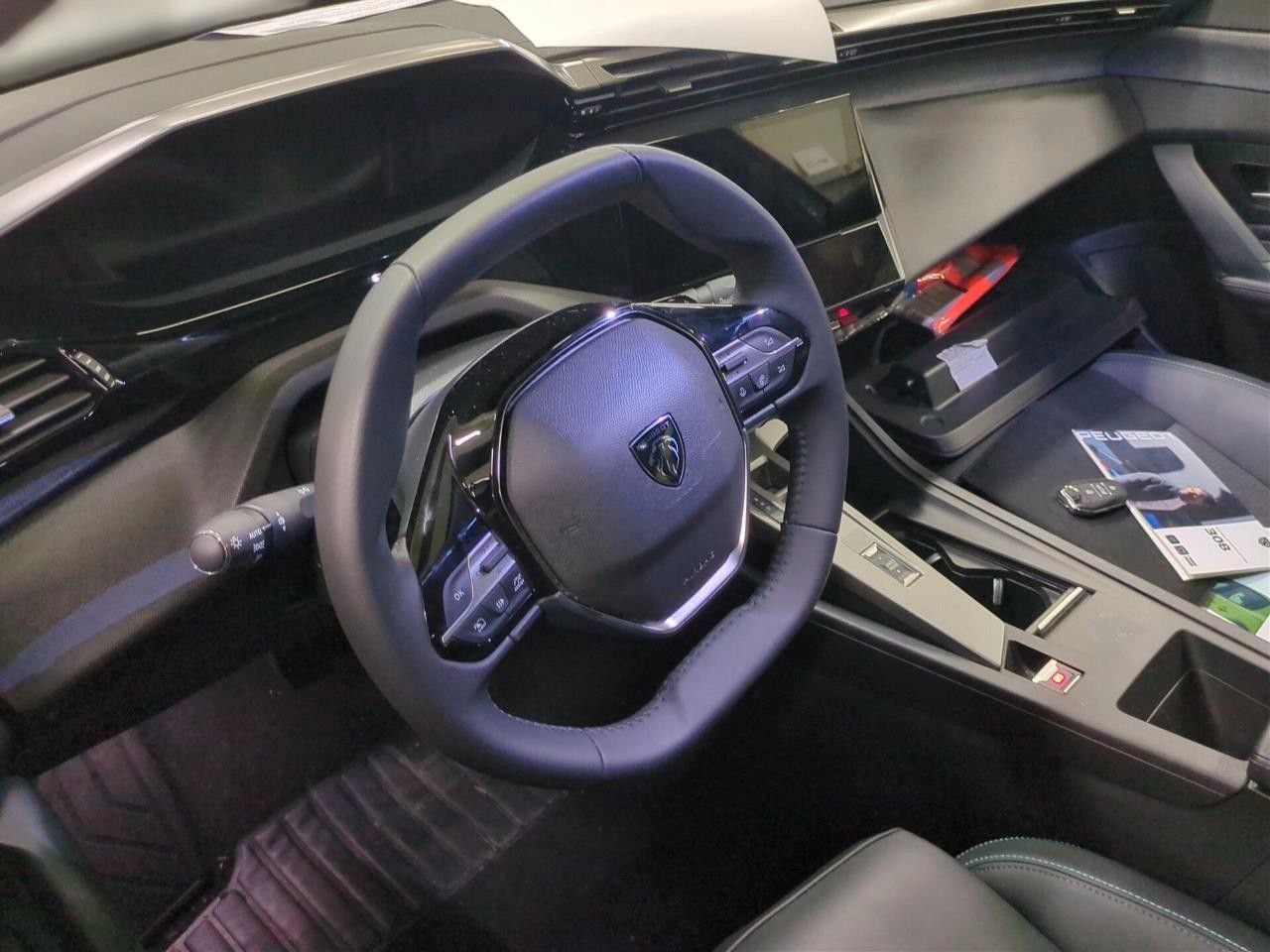 Fahrzeugabbildung Peugeot 308 SW 1.5D ALLURE NAVI/LED/KAMERA/SPORT/SH/VIRT