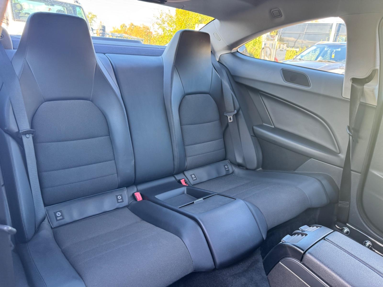 Mercedes-Benz C 180 C Coupe Navi /Automatik/Tempomat