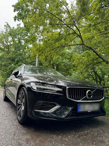 Volvo V60 plugin wie neu