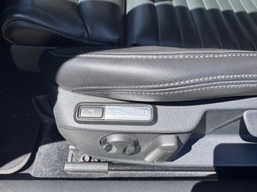Volkswagen Passat Variant - 12