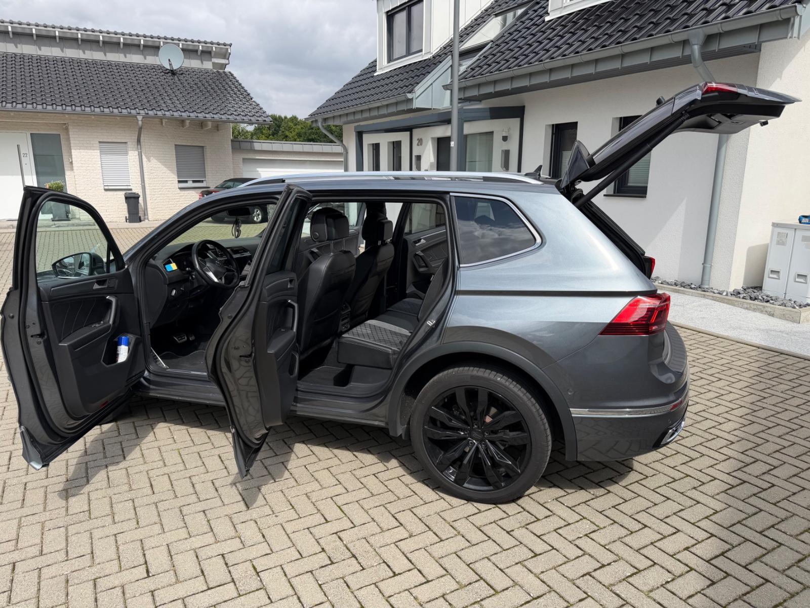 Volkswagen Tiguan Allspace 2.0 TDI SCR R-Line 7-Sitze