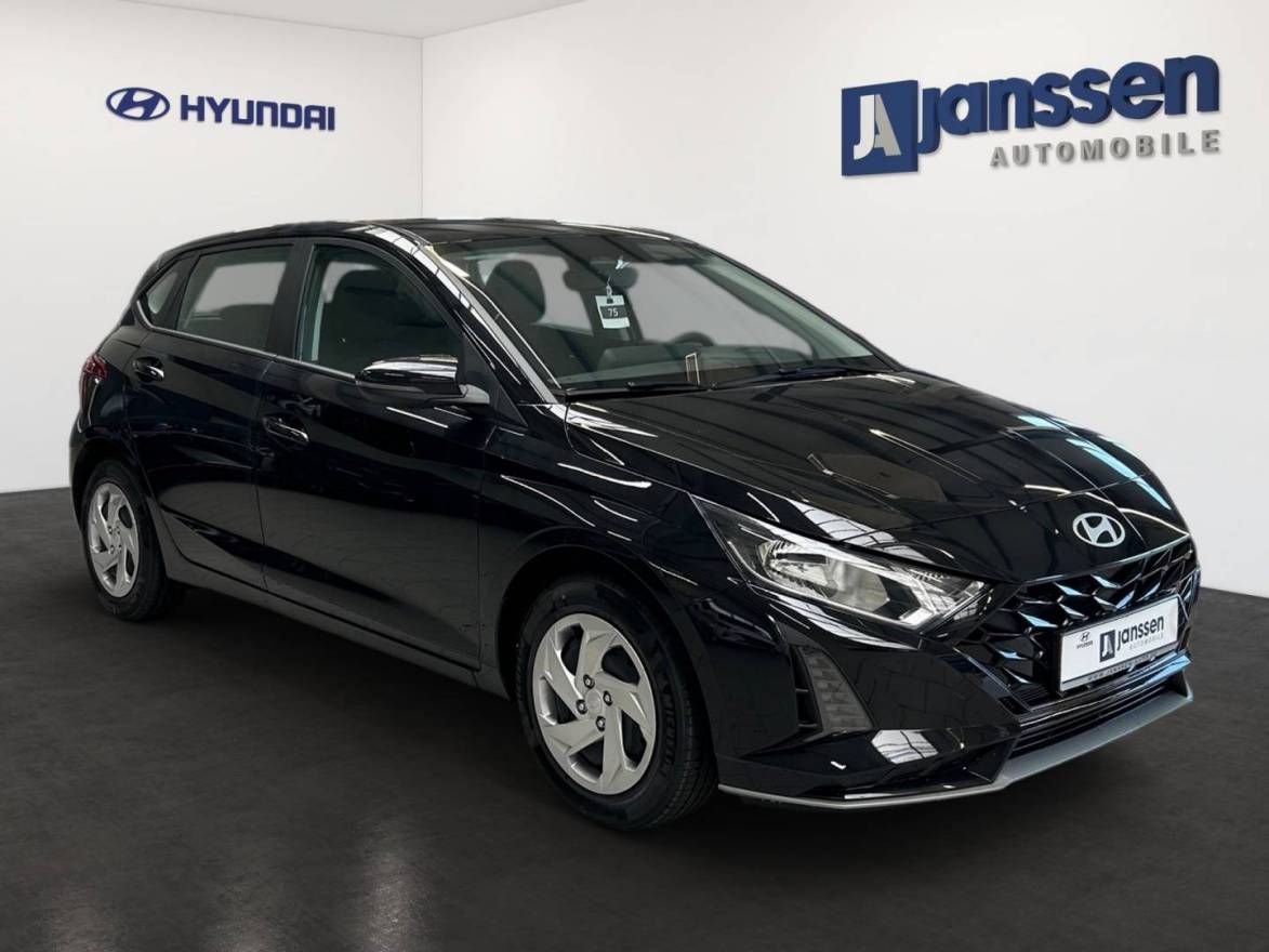 Fahrzeugabbildung Hyundai i20 FACELIFT |  1.0 T-GDI (90 PS) | CarPlay | Rü