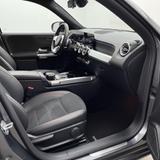 Mercedes-Benz GLB 200 4MATIC DCT - - Mercedes-Benz GLB-Klasse von privat