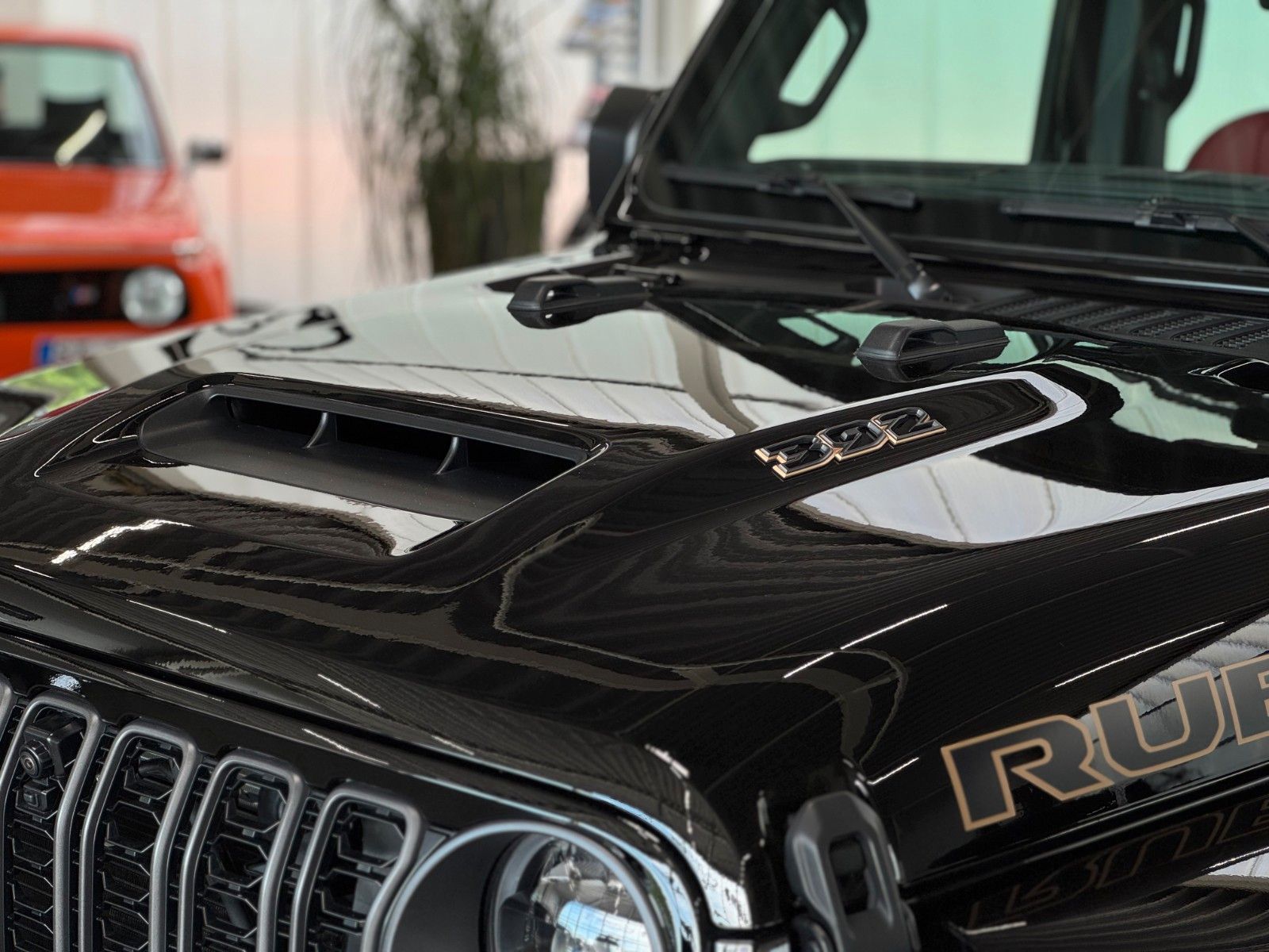 Fahrzeugabbildung Jeep Wrangler 6.4 V8 Rubicon 392 "AHK Voll-LED"