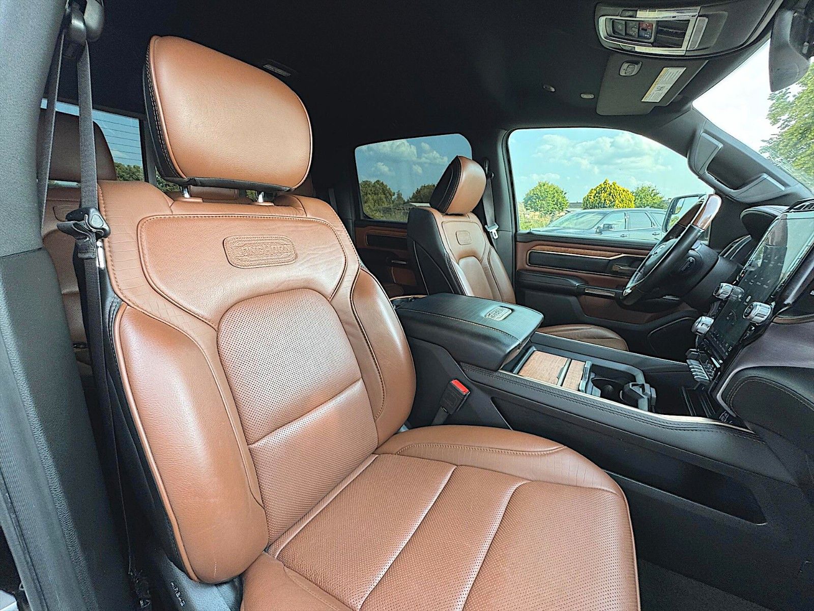 Fahrzeugabbildung Dodge RAM 5.7 V8 HEMI 4x4 LIMITED LONGHORN Edition LED