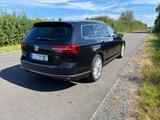 Volkswagen Passat Variant 2.0 TSI DSG BMT 4MOTION Highl... - Volkswagen Passat Variant: Schwarz
