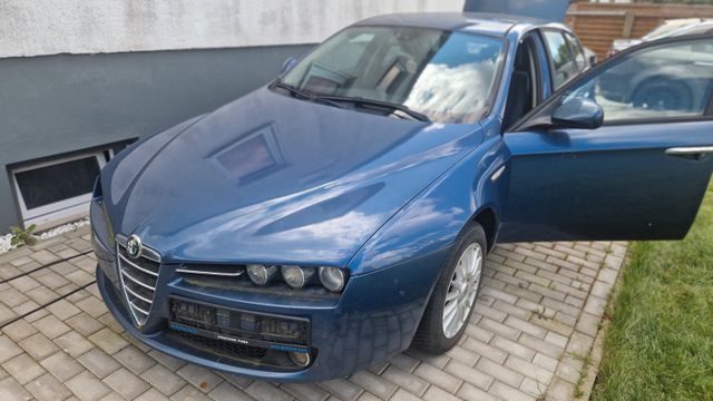 Alfa Romeo 159 SW 1.9 JTS 2007 BLAU