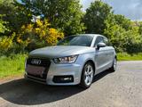 Audi A1 1.4 TDI ultra 5-Türer / wenig Kilometer / VB - Audi A1: Türer