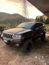Jeep Grand Cherokee 2.7 CRD cat Laredo - Jeep Grand Cherokee mit Diesel-Antrieb: Laredo