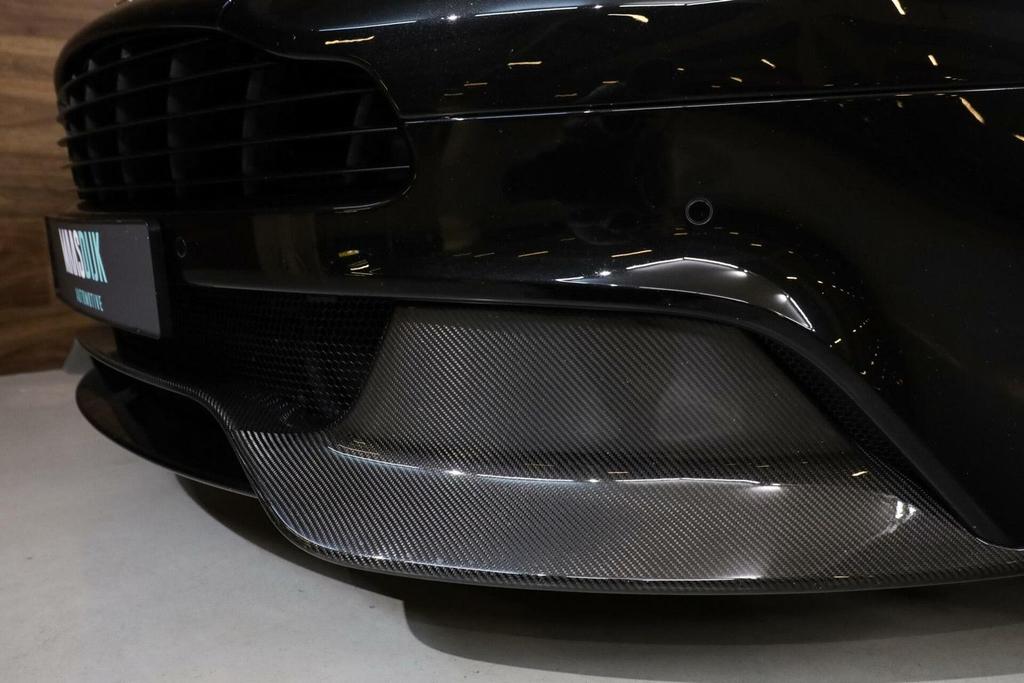 Aston Martin Vanquish