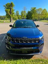 Jeep Compass 1.3 GSE T4 110kW Limited DCT Limited - Jeep Compass: Privatanbieter