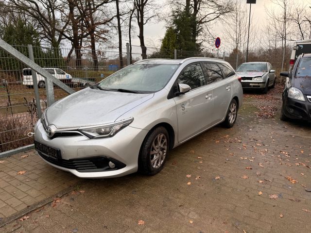 Toyota Auris Touring Sports Touring Sports 1,2-l-T ...