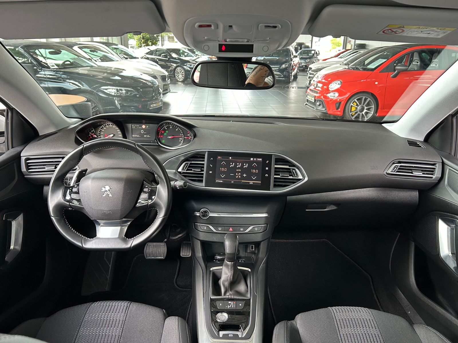 Fahrzeugabbildung Peugeot 308 SW Allure KLIMA LED NAVI  ALU