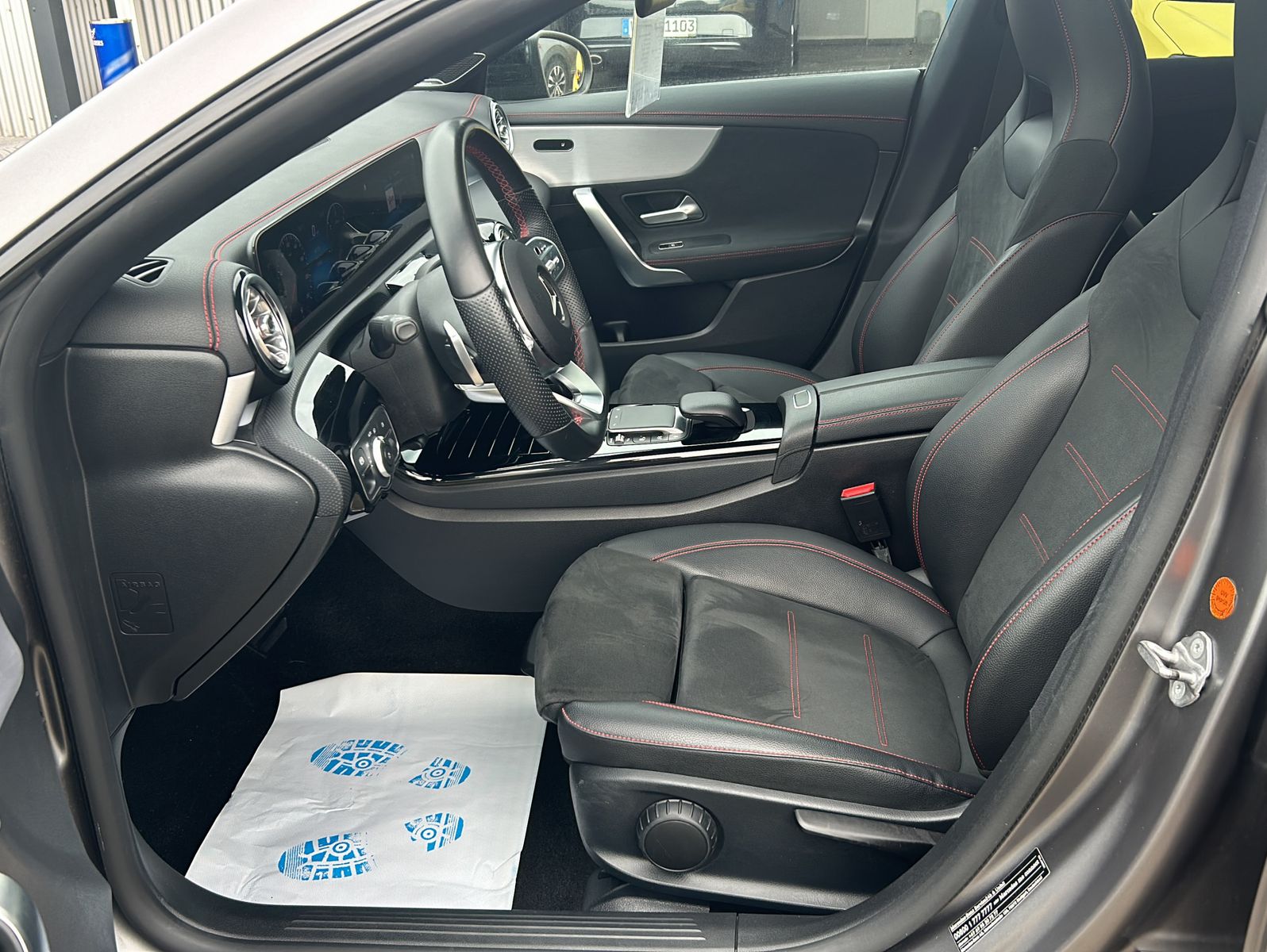 Fahrzeugabbildung Mercedes-Benz CLA 220 d Shooting Brake AMG Line