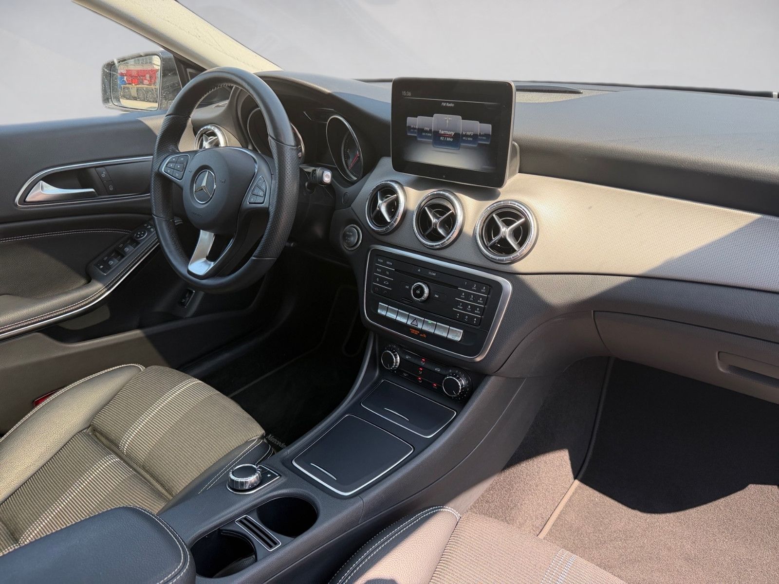 Mercedes-Benz CLA 220 CDI d 4Matic *Night-Paket*Pano*LED-High* foto 17