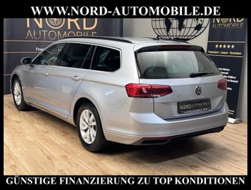 Volkswagen Passat Variant - 10
