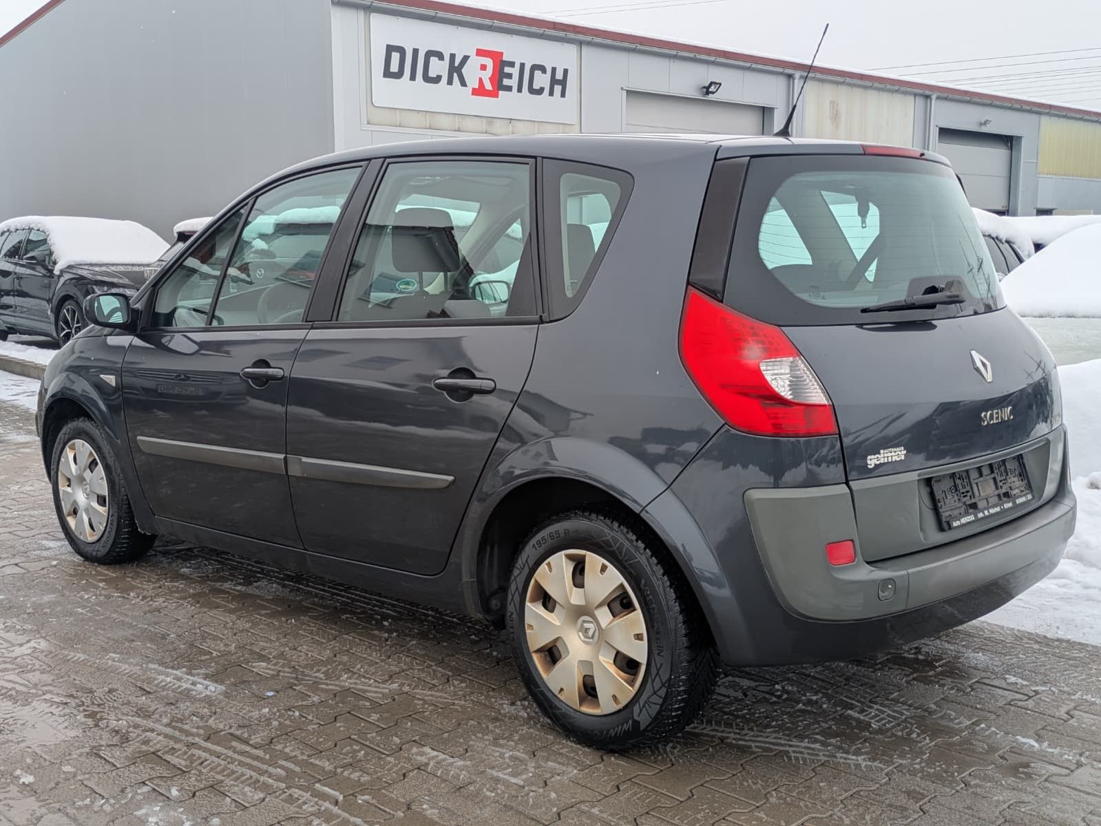 Fahrzeugabbildung Renault Grand Scenic 1.6 KLIMA*ISO*ZAHNRIEMEN NEU*2HAND