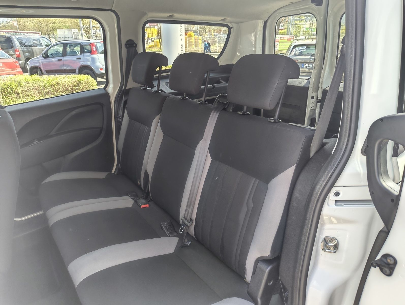 Fahrzeugabbildung Fiat Doblo Kombi Maxi SX 1.6 Mjet