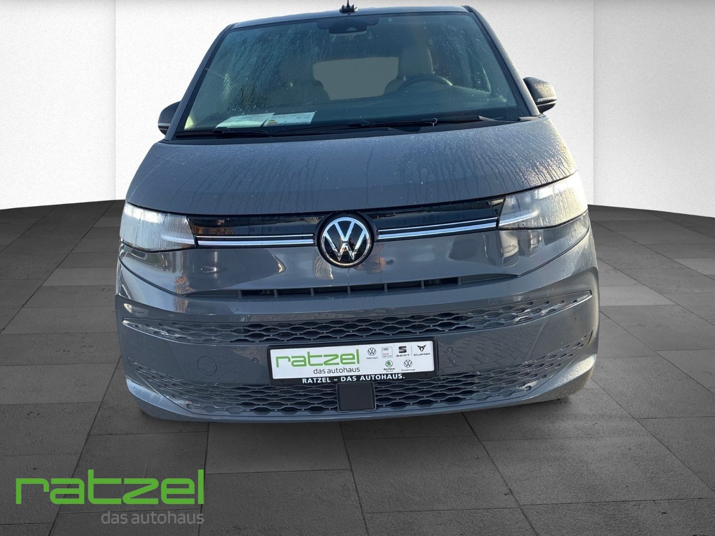 Fahrzeugabbildung Volkswagen T7 Multivan Goal LÜ AHK+ACC+LED+Navi+7 Sitze