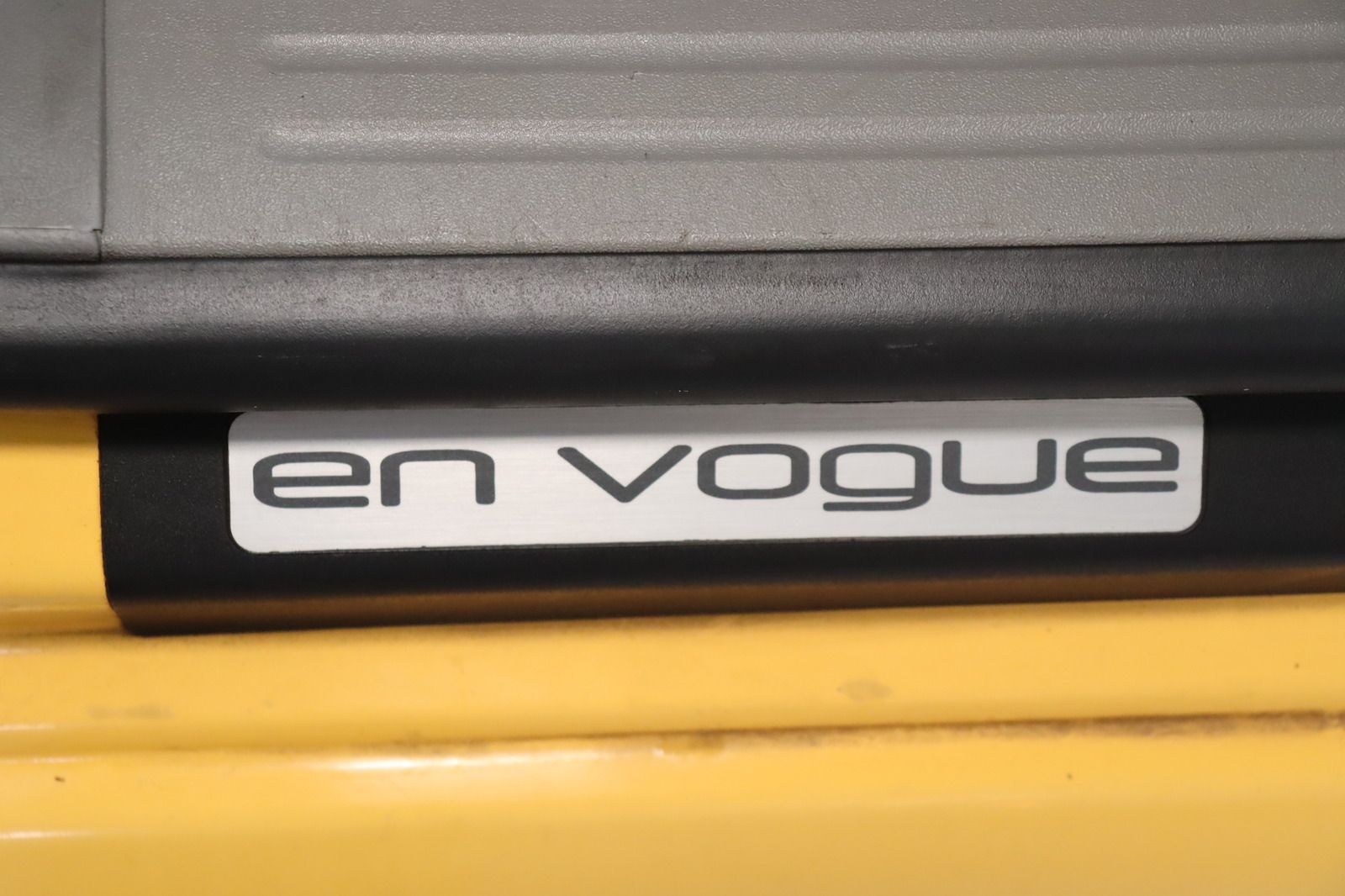 Fahrzeugabbildung Volkswagen New Beetle 1.6 en vogue * HU/AU bis 04.2026 *