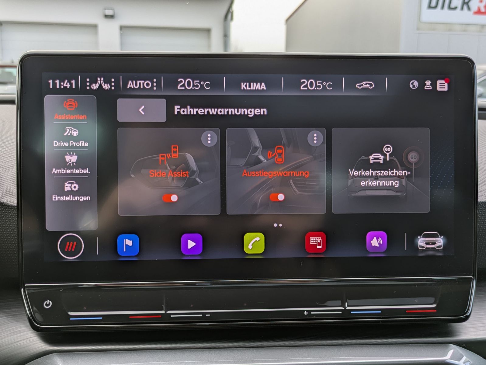 Fahrzeugabbildung CUPRA Leon VZ 2.0TSI 4Drive ACC*PANO*MATRIX*DCC*LM19"