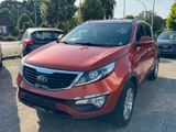 Kia Sportage 1.7 CRDI Vision 4xShz. PDC AHK 8-Fach - Kia Sportage: Orange