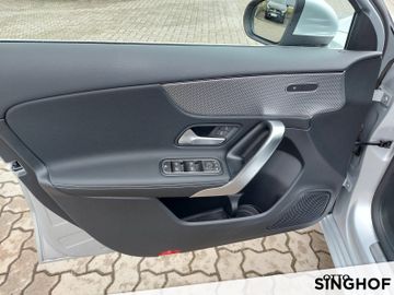 Fahrzeugabbildung Mercedes-Benz A 200 Progressive +Pano+LED+Navi+Totw.+Park Ass+