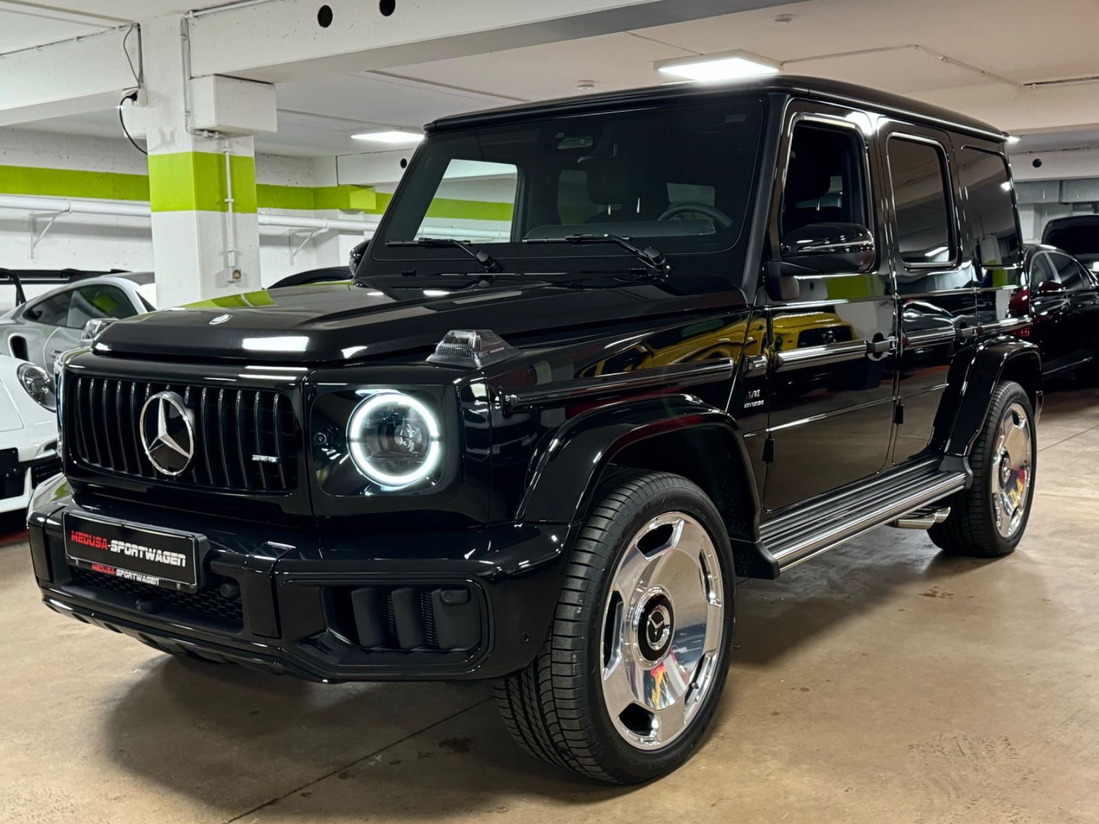 Fahrzeugabbildung Mercedes-Benz G 63 AMG FACELIFT MY25 BURMESTER NIGHTPACK READY