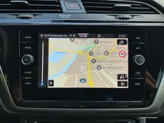 VW Touran 2.0 TDI Trendline Taxi DSG Navi Leder Shz VW Touran 2.0 TDI Trendline Taxi DSG Navi Leder Shz