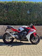 Honda CBR 650F - HONDA CBR 650F