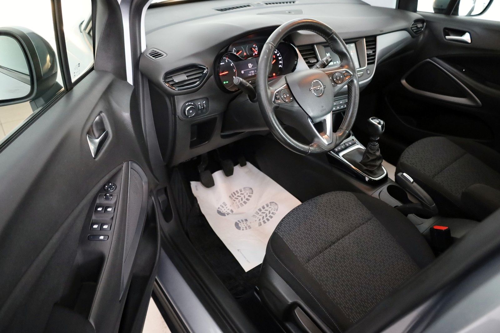 Fahrzeugabbildung Opel Crossland (X) Edition,SH,PDC v.h.,Tempomat