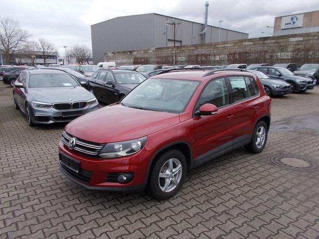 Volkswagen Tiguan Trend & Fun AHK zus.Winterräder Sitzheiz.