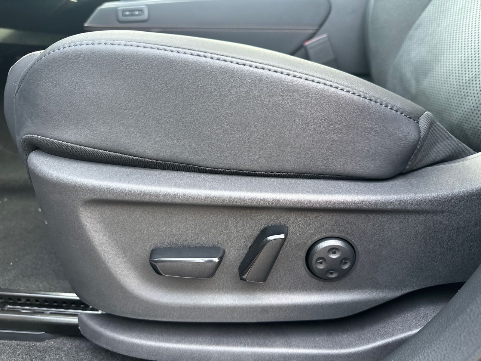 Nissan Ariya - Bild 19