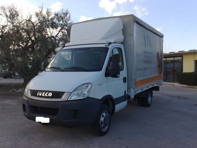 Iveco Daily 35c17 3000cc CENTINATO - 2011