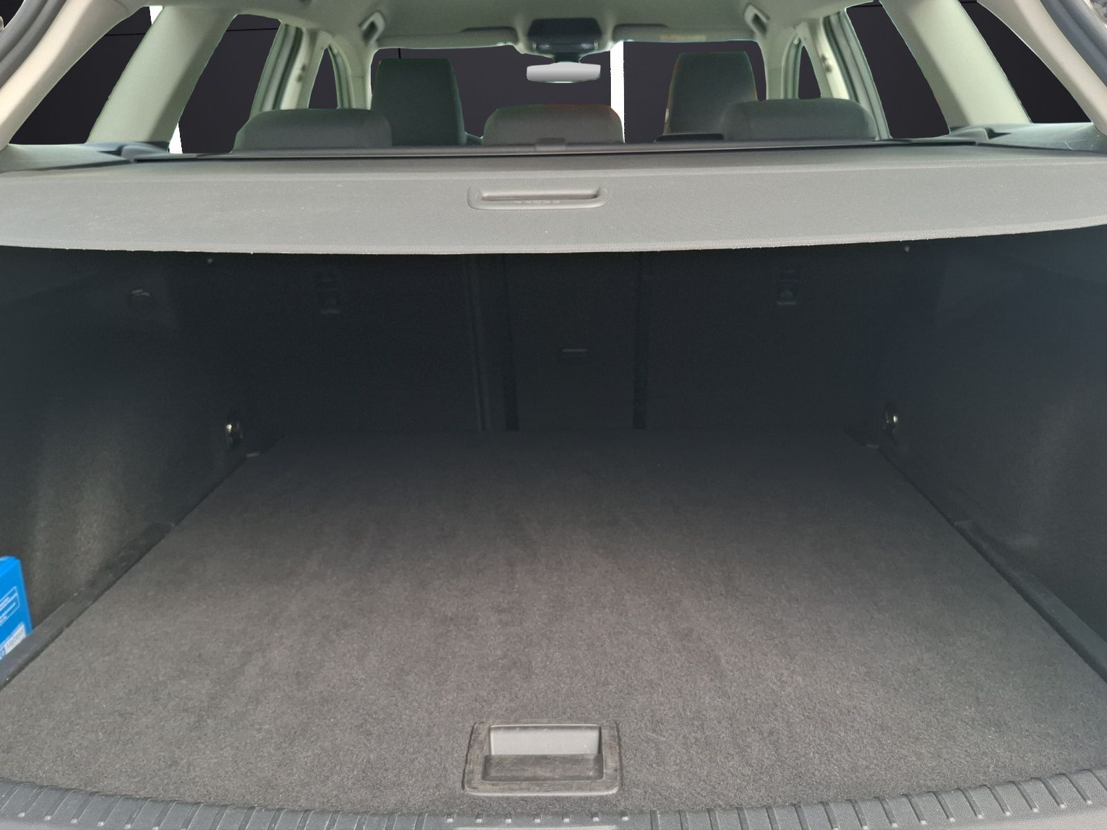 Fahrzeugabbildung SEAT Leon ST TDI Style DSG LED Navi  ACC RFK SH
