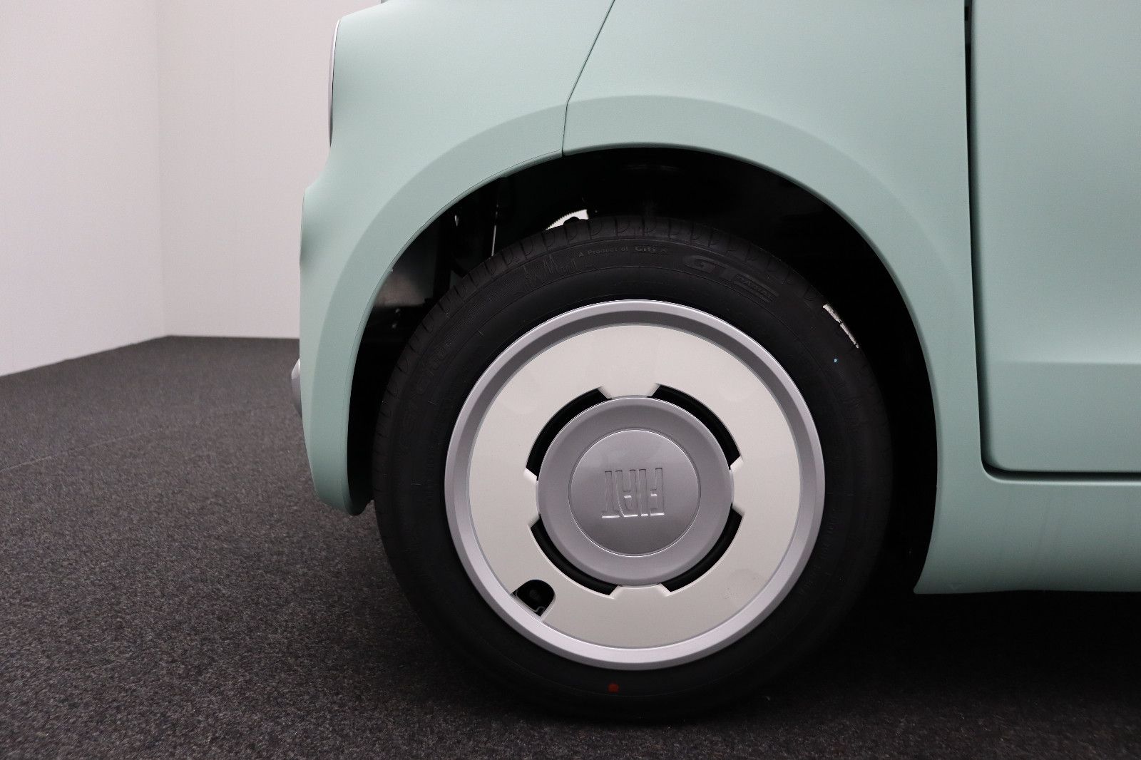 Fahrzeugabbildung Fiat Topolino *FAHREN AB 15* 7 kWh