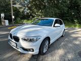 BMW 118i Advantage - weiß, nur 39.400km, TÜV 07/26 - BMW mit Benzin-Antrieb: Limousine, 3.0