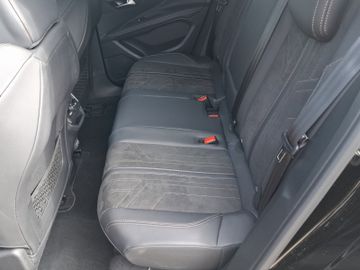 Peugeot 3008 GT 1.2 136 Kam.+KeyLess+LED+Navi+SHZ+ACC