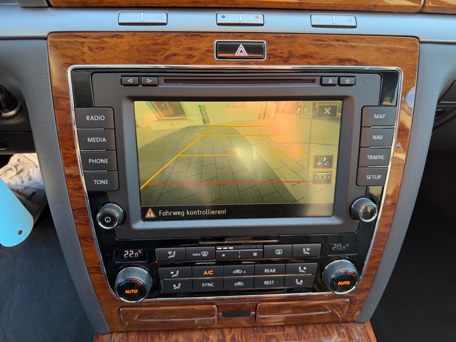 Volkswagen Phaeton V6 TDI 4Motion*KAMERA*NAVI*LEDER*2.HAND*