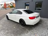 BMW 3 Coupe 325i Automatik/Navi/Leder - BMW 325 Benzin Gebrauchtwagen
