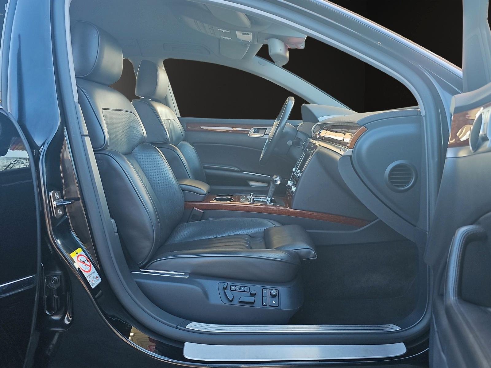 Volkswagen Phaeton V6 3.0 TDI 4MOTION Exclusive+ACC+LED