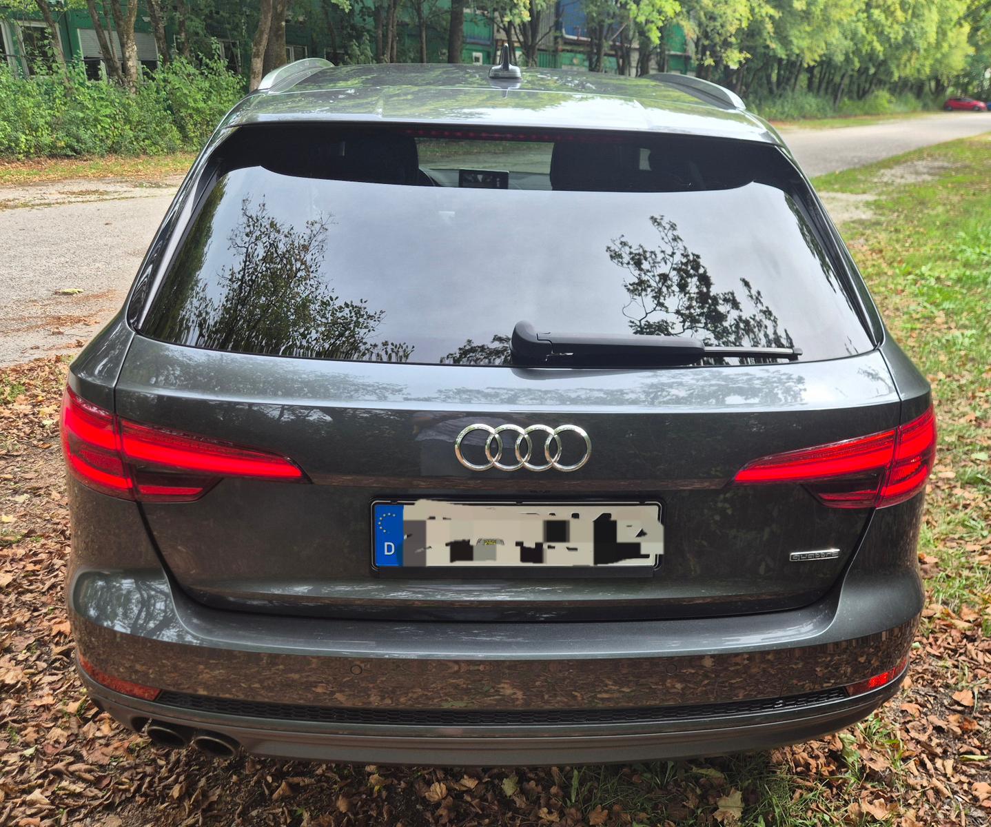 Audi A4 Avant 3.0 TDI quattro 272 PS S line 