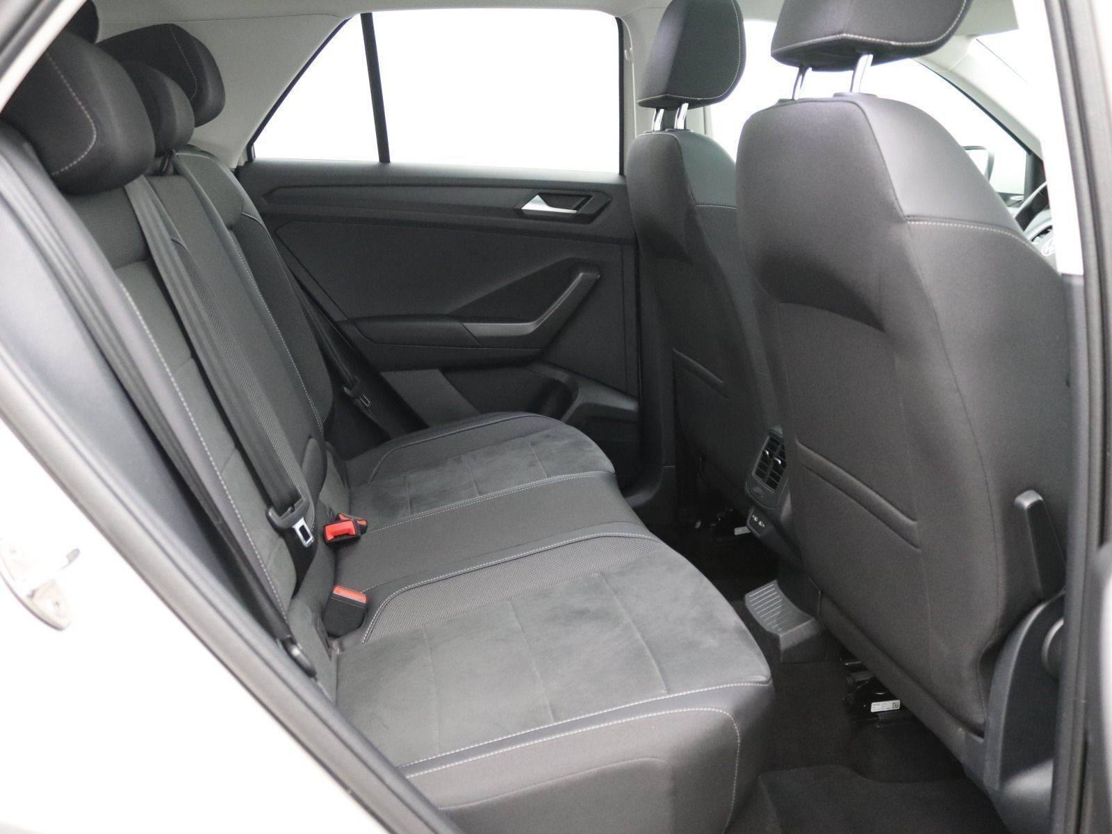 Volkswagen T-Roc - Bild 10