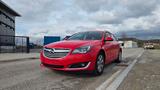 Opel Insignia A Sports Tourer Edition - Opel Insignia mit Benzin-Antrieb: Rot