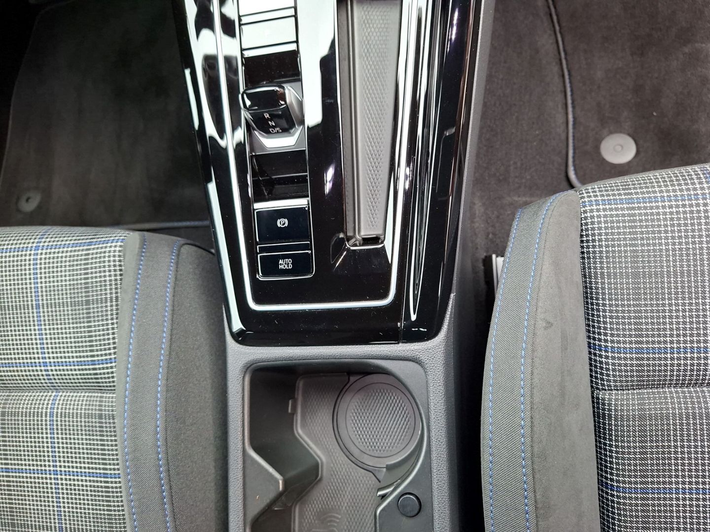 Golf VIII 1.5 TSI eHybrid GTE *ACC*MATRIX*